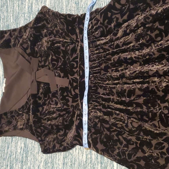 Modcloth Velvet Pattern Dress - Picture 6 of 7